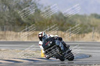 media/Dec-01-2025-Moto Forza (Mon) [[2daa91e15f]]/2-Intermediate Group/Session 3 (Turn 3)/